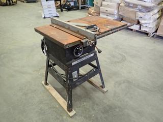 Rockwell/Beaver 5 In. Cut Table Saw, 37 In. x 22 In.  (Z)