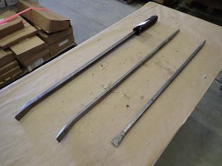 44 In. and 35 In. Pry Bars c/w Blue-Point 41 In. Pinch Bar, Part 2842B (D-1)