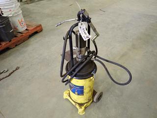 Powerfist 18L 5000PSI Pneumatic Grease Pump  (H)