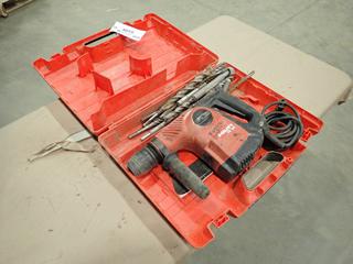Hilti TE30 SDS Plus 120V Rotary Hammer c/w Qty of Assorted Drill Bits  (E-2)