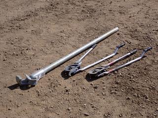 (2) 180 degree 3/4 OD 3R Tube Benders and 1 In. and 1 1/4 In. Ridgid Pipe Bender, Part B-1712