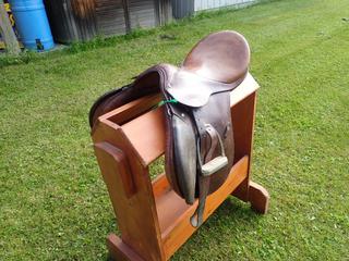 Stuebben Jumping Saddle, Model Siegfried *Note: Stand Not Included, This Item Is Located Offsite In Alberta Beach, For More Info Contact Richard @780-222-8309*