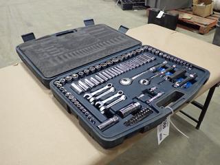 Mastercraft Standard/Metric Socket Set