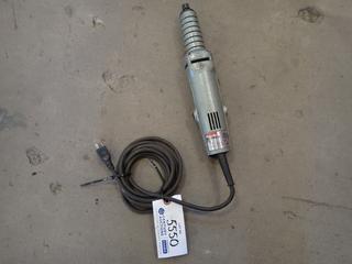 Makita 906H 6mm Die Grinder 120V 3A 50-60Hz 320W.