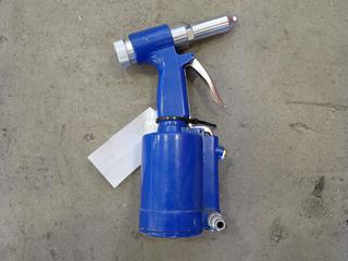 Powerfist Pneumatic Air Rivet Gun.