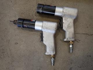 Air Pull Setter Pneumatic Rivet Nut Gun w/ Self Lock Head, Pneumatic Nut Insert Tool and Accessories.