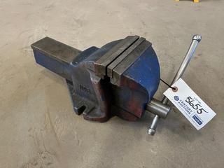 Irwin Record No. 6 Bench Vise.