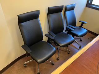 (7) Vinyl Office Chairs.
