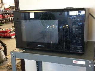 Panasonic 1.3 Cubic Feet 1100W Microwave, Model NN-SG616B.
