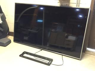 LG Model 75UN7370AUH 75in TV c/w Remote and Wall Mount. *Located at Century's Yard High River*