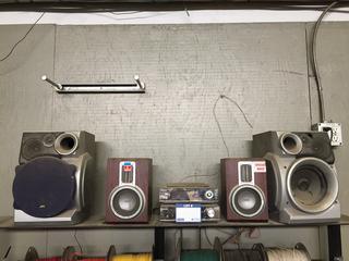 Philips Micro Theatre MCD703 c/w (4) Speakers.