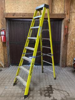 Featherlite 8ft Fibre Glass / Aluminum Ladder