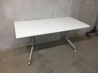 5ft Rolling Table. (WH)