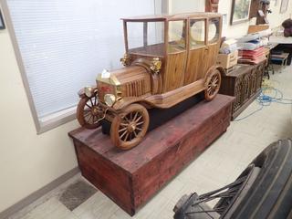 Ford Model T 2-Door Coupe Replica c/w 6ft X 35in X 20in Stand **LOCATED IN HINTON, AB**