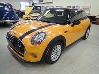 2016 XP53 Mini Cooper 2-Door Hatchback c/w 1.5L Twin Power Turbo Engine, A/T, 1617kg GVWR And 195/55R16 Tires. Showing 72,310kms. VIN WMWXP5C58G2D15027 **LOCATED IN HINTON, AB**