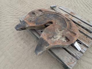 Holland Fifth Wheel Plate