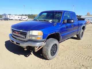 2004 GMC Sierra 4X4 Crew Cab Pickup c/w 6.0L Vortec V8, A/T And LT255/75R17 Tires. VIN 1GTHK29U34E221213 *Note: Unable To Verify Mileage, Driver Seat Torn, Piece Broken On Door, Running Condition Unknown*