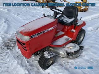High River Location - Honda 4518 Ride On Mower c/w Hydrostatic Trans, 48in Mower Deck, No Hour Meter, S/N MZAT-2001054. *PTO Does Not Engage*