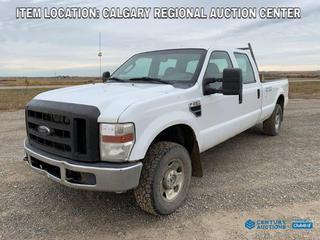 High River Location - 2010 Ford F-250 XL Super Duty 4x4 Crew Cab Pickup c/w 5.4L V8 Gas, A/T, A/C, Headache Rack, 265/70R17 Tires. Showing 316,373kms. VIN 1FTSW2B54AEB16527