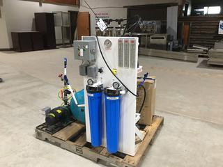 Petwa Pro 1800 Five Stage Reverse Osmosis System, 300 US Gal Treated Water Storage Tank, Pressure Pump, Pressure Tank, High Water Fill Float, (3) In Line Membrane Filters, Sediment Filter, Carbon Filter, Spare Sediment Filters. *Manual In Office* (Aud)