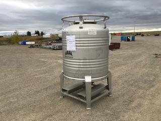 Black Forest/Thielmann 800L Stainless Steel Tank, Type 304 on a Skid.