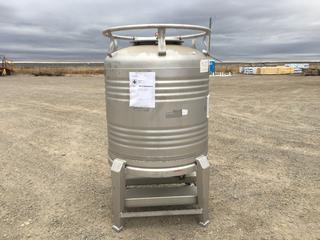 Black Forest/Thielmann 800L Stainless Steel Tank, Type 304 on a Skid.