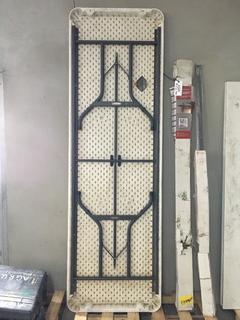 Lifetime 8ft. Commercial Folding Table. (WH)