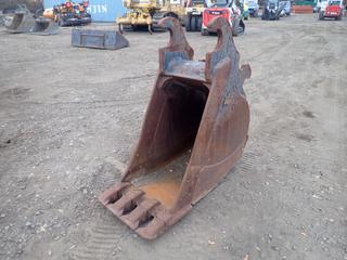 FMS EDW200-24 24in Dig Bucket C/w To Fit 200 Series Coupler. SN BKED1220