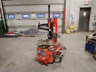 2017 Blue Viper FT-350 10A 110V 1100W Tire Changing Machine. SN 1706150