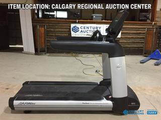 High River Location -  Life Fitness 95T Treadmill with FlexDeck Shock Absorption System, Programs and Fitness Monitoring, 0-15% Incline, 0.5-14mph, 120V, 20 Amp Plug, S/N AST176082.  Tested and Functioning