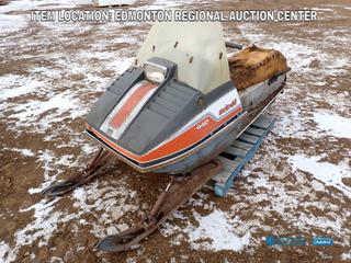 Fort Saskatchewan Location - 1973 Moto-Ski 440 Model 4305 Snow Mobile w/ Throttle Cable. SN-1681 *Note: Cracked Fuel Tank, Running Condition Unknown*