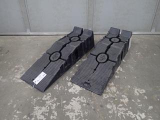 (2) Rhino Ramps 11909 6000 Ib 35 In. x 12 In. x 7 In. Vehicle Maintenance Ramps  **Note: Buyer Responsible For Load Out, Located Offsite @ 493 Sioux Road,  Sherwood Park, AB, For More Details Contact 780-944-9144**