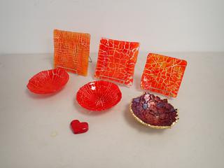 (2) 5 1/2 In. and (1) 4 1/2 In. "Wendy McPeak" Original Locally Made Decorative Glass Art Plates c/w (2) 5 1/4 In. Glass Art Bowls, (1) 5 In. Ice Flowers Glass Decoration and (1) 2 In. Glass Heart Decoration **Note: Buyer Responsible For Load Out, Located Offsite @ 493 Sioux Road,  Sherwood Park, AB, For More Details Contact 780-944-9144**