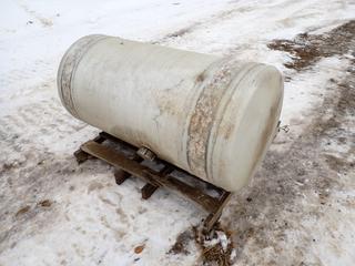 Sterling 380L Fuel Tank *Note: Damaged, Hole In Tank* (Row-1)