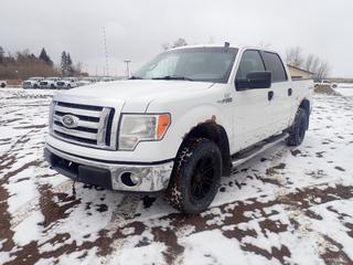 2013 Ford F150 XLT 4X4 Crew Cab Pickup c/w 5.0L V8, A/T And LT265/70R17 Tires. Showing 267,517kms. VIN 1FTFW1EF4CFB46575 *Note: Tire Pressure Gauge And Check Engine Indicator Lights On, Rust/Paint Chips Throughout Body* (FORT SASKATCHEWAN YARD)