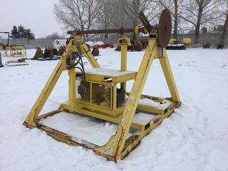 Single Cable Reel Stand, 9ft 4in x 82in x 80in c/w Honda GX390 Generator, Unit #09532, Running Condition Unknown (HIGH RIVER YARD)