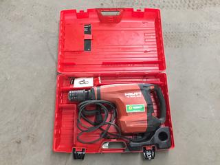 Hilti TE 800-AVR Concrete Demolition Hammer (HIGH RIVER YARD)