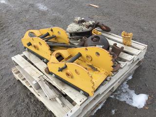 Cat Outrigger Flip Pads, lifting Hooks And Assorted Teeth (HIGH RIVER YARD)