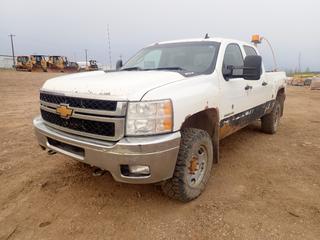 2014 Chevrolet Silverado 2500HD Z71 4X4 Crew Cab Pickup c/w Vortec 6.0L, A/T And LT265/70R17 Tires. Showing 266,554kms. VIN 1GC1KXCG3EF130925 *Note: Windshield Cracked, Rust Throughout Body*