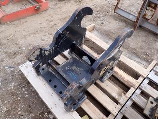 EFI Cat 320 Excavator Quick Coupler To Fit CVP75/110 Vibratory Plate Compactor And H110/140 Performance Hammer. SN 20SAD0957 **THIS ITEM IS LOCATED @ 1 SUNSET BOULEVARD**