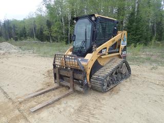2006 Caterpillar 247B Compact Track Loader c/w Perkins 2.2L Diesel, 2-Spd, Aux Hyd And 42in Forks. Showing 9029hrs. PIN CAT0247BTMTL02995