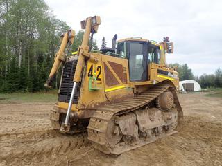 2004 Caterpillar D8T Crawler Tractor c/w S/U Dozer Blade, C-15 Acert Diesel, AC/Heater, Single Shank Ripper And 24in Tracks. Showing 677 Idle Hrs, 19,551hrs. PIN CAT00D8TJKPZ00401