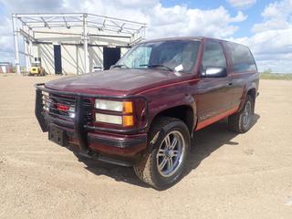 1994 GMC Yukon GT 4X4 SUV c/w 5.7L, A/T And LT305/55R20 Tires. Showing 523,148kms. VIN 1GKEK18K9RJ708366 (FORT SASKATCHEWAN YARD)