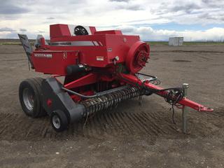 Massey Ferguson Heston 1839 Baler/Knotter/Windrow, PTO 540 RPM, 3in Compression Slice, 100-250 PSI Hydraulic Bale Tensioner, 31x13.50-15 Front Tires and Tubeless Rear Tires (HIGH RIVER YARD)