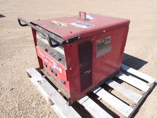 Lincoln Electric CV-300 208/240/460V 3-Phase Mig Welding Power Source. SN U1001006182 *Note: Working Condition Unknown* (FORT SASKATCHEWAN YARD)