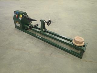 Craftex CT083 110V 4-Spd Wood Lathe. SN 19SB-001-12-28 (FORT SASKATCHEWAN YARD)