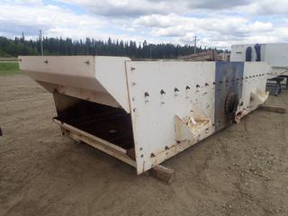 22ft X 6ft 2-Deck Screener (LOCATED IN EDSON)