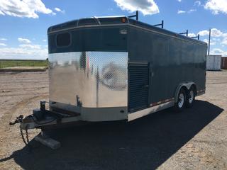 Mustang 24ft T/A Enclosed Trailer c/w 2-5/16in Ball Hitch, 7000lb Jack, 32in x 40in Side Door, LT235/85R16 Tires, VIN 2M98V723511142141 *Missing Fender Trim on Passenger Side* (HIGH RIVER YARD)