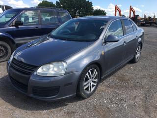 2006 Jetta TDI Sedan c/w 1.6L Turbo Diesel, Auto, A/C, Leather, Sunroof, 205/55R16 Tires, Showing 304,544 Kms, VIN 3VWDT81K76M798619  *Note: Engine Requires Repair* (High River Yard)