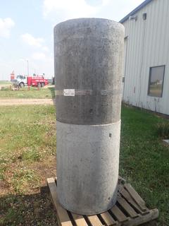 (2) 2ft x 3ft Concrete Septic Tank Risers *Note: Buyer Responsible For Removal*